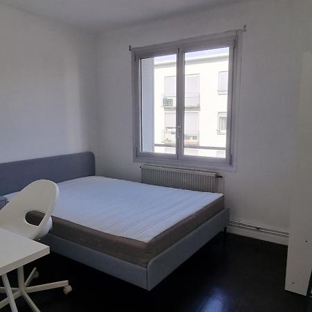 Appartement Calme 3 Chambres Avec Lit Double Wifi - Parking Facile Vandoeuvre-les-Nancy Luaran gambar