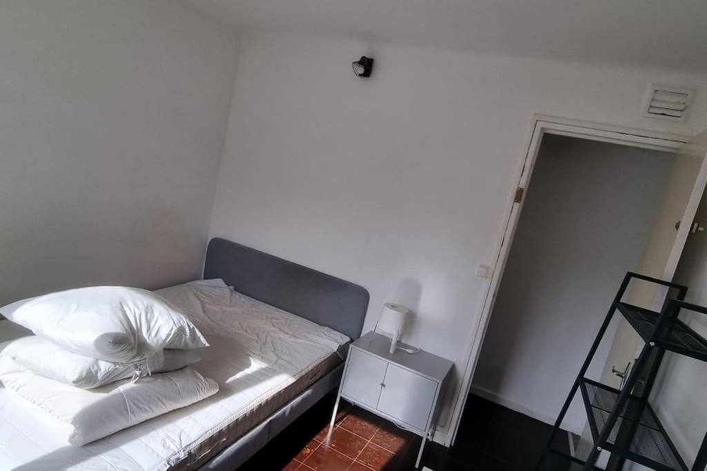 Appartement Calme 3 Chambres Avec Lit Double Wifi - Parking Facile Vandoeuvre-les-Nancy Luaran gambar